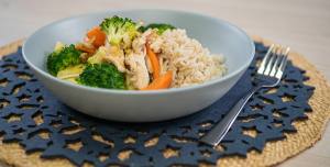 Chicken and broccoli stir-fry |
